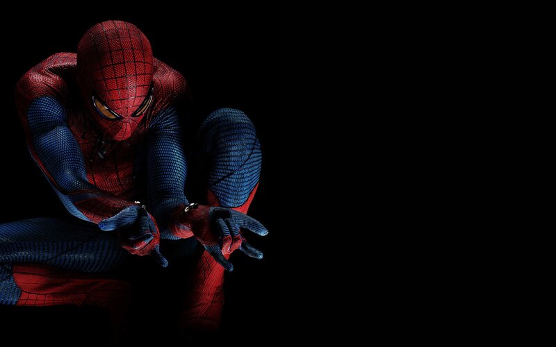 Spider-man Crouching — Red, Dramatic, Photograph, Costume, Black Background, Blue