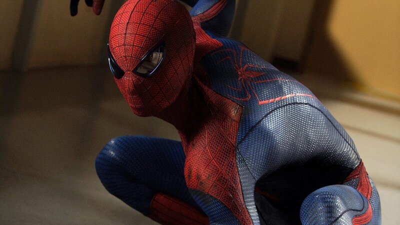 Spider-man in Crouched Pose — Red, Dramatic, Photograph, Costume