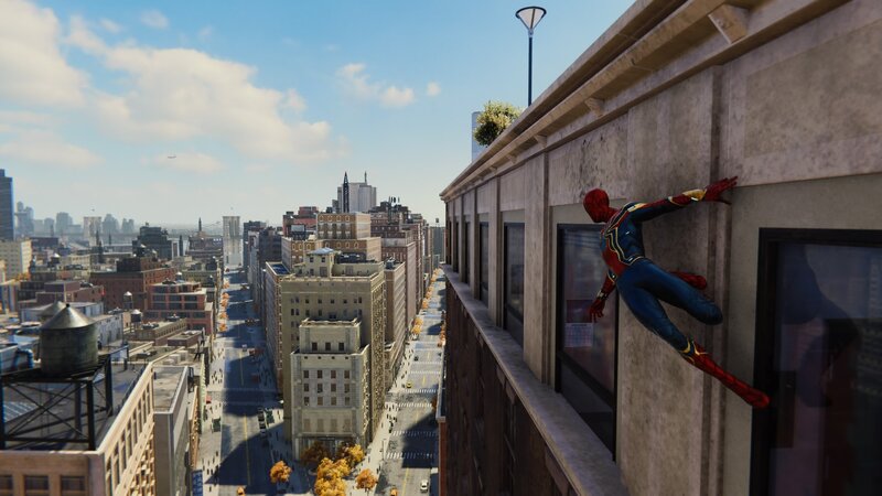 Spider-man on Building — Red, Active