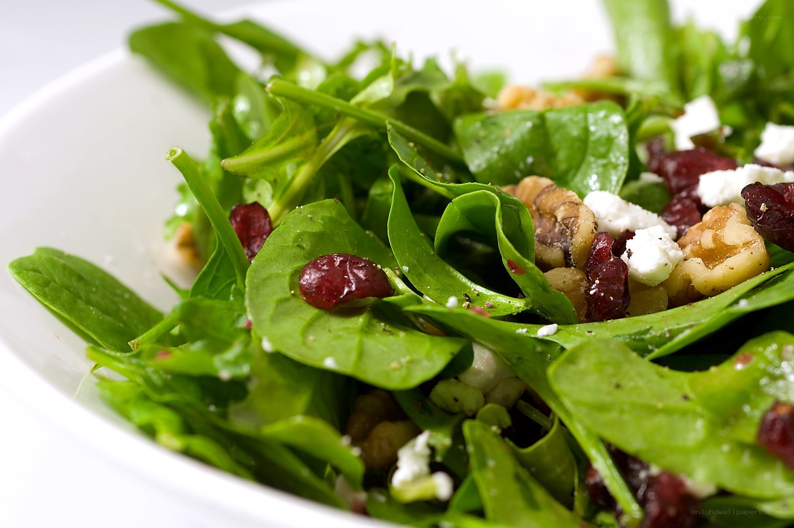 spinach salad with cranberries