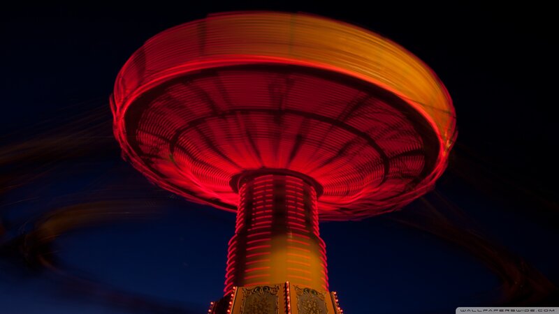 Spinning Carnival Ride — Red