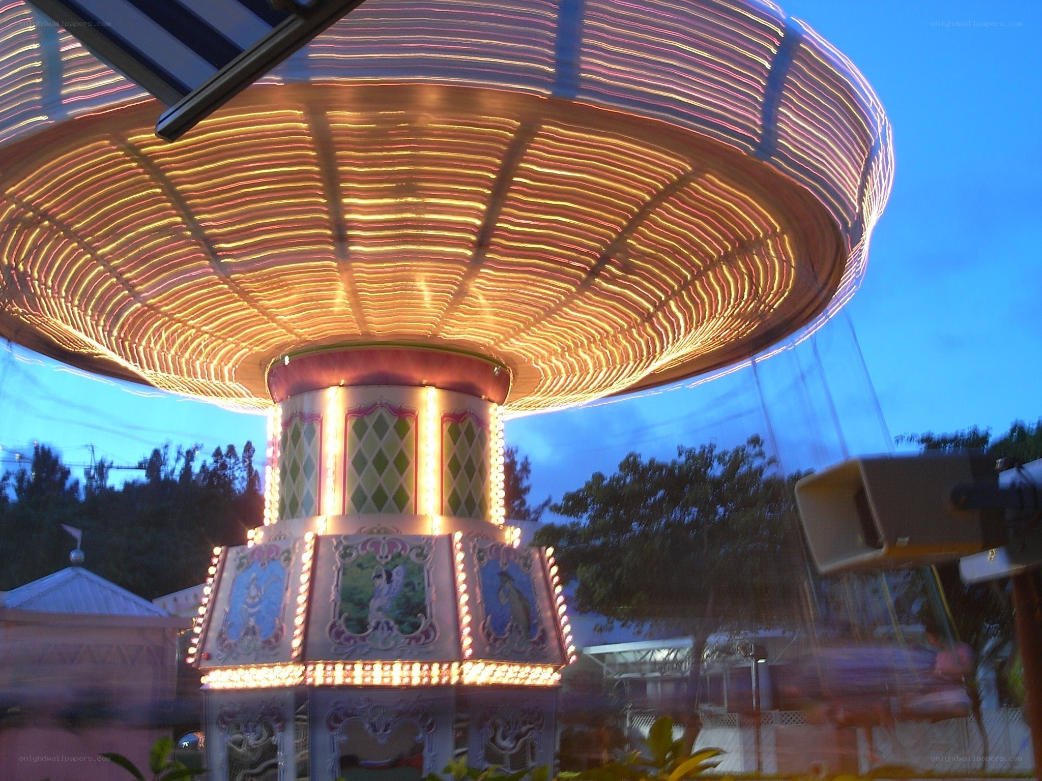 Spinning ride at dusk