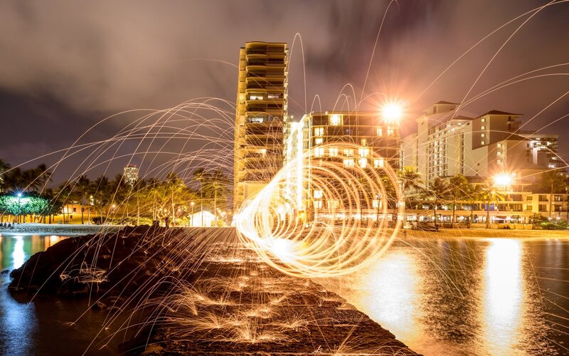 Spinning Steel Wool Light — Yellow