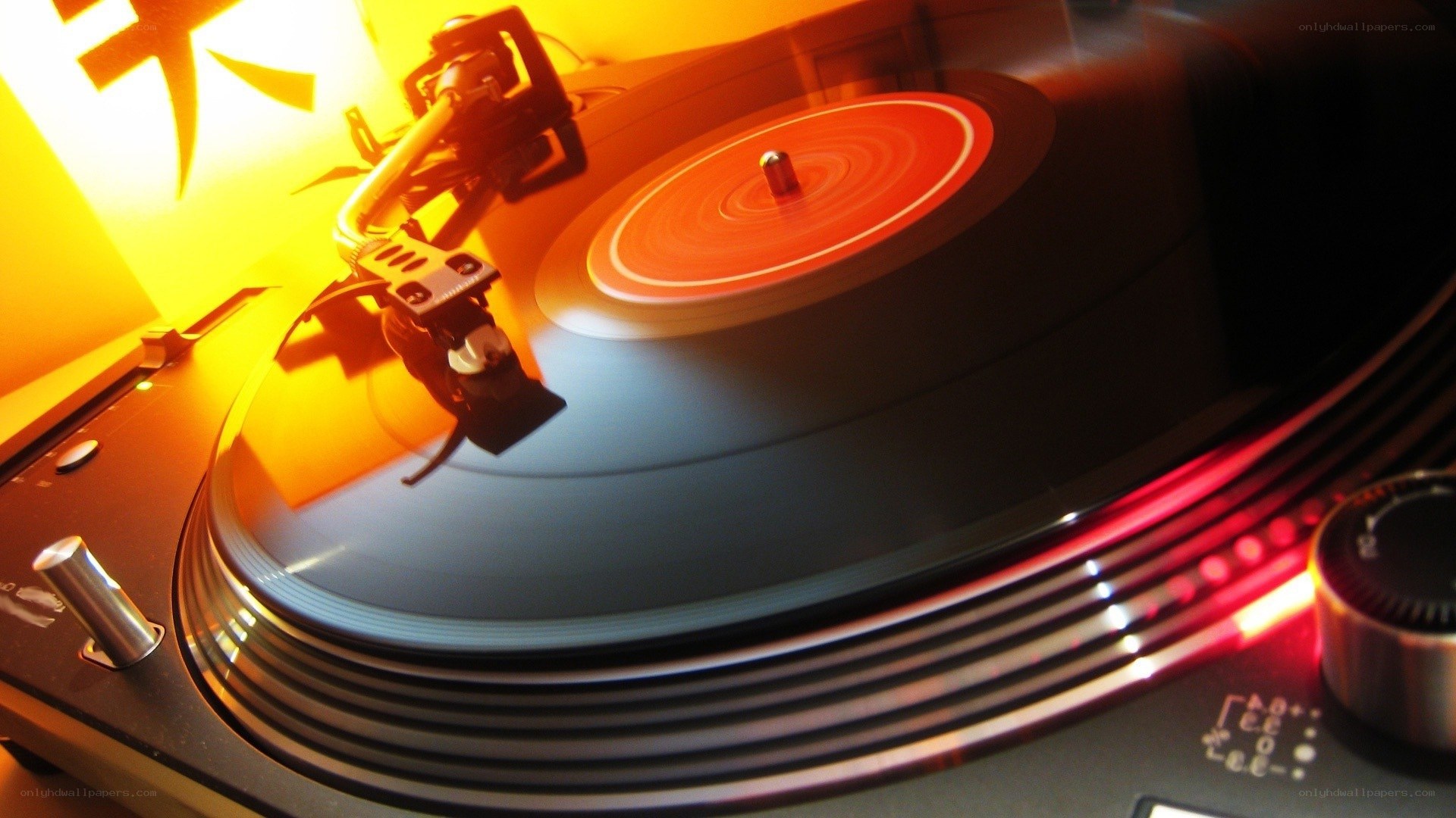 Spinning vinyl record player