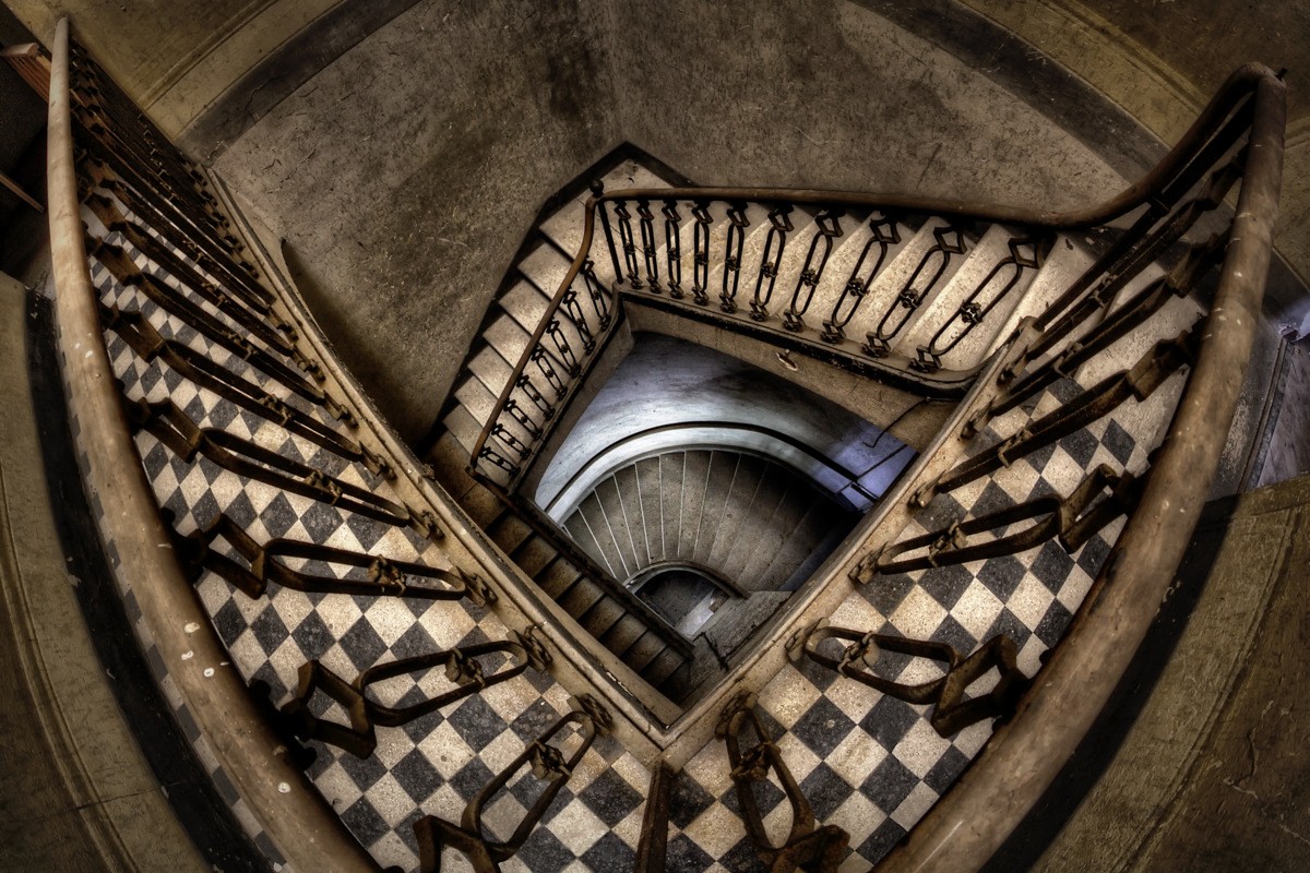 spiral staircase interior