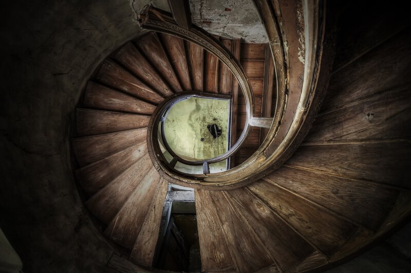 Spiral Wooden Staircase — Brown, Dramatic