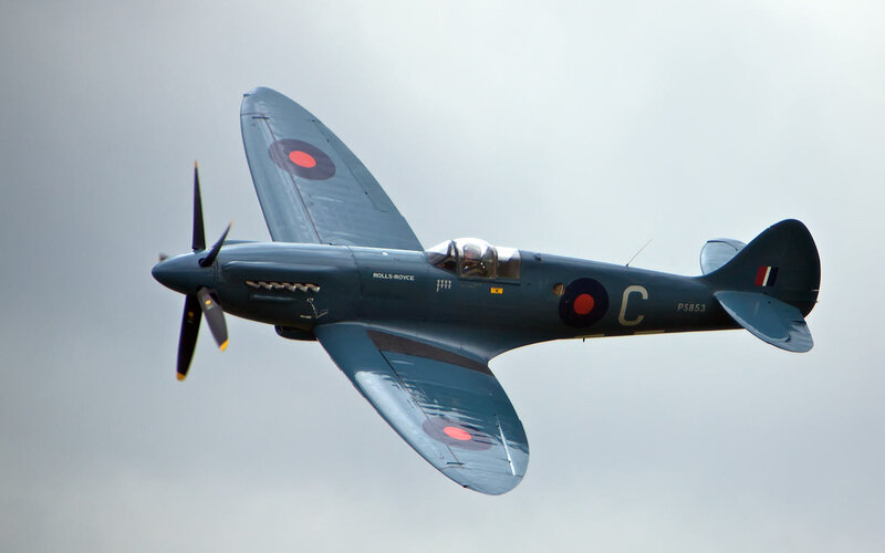 Spitfire Fighter Plane — Gray, Dynamic, Photograph, Propeller