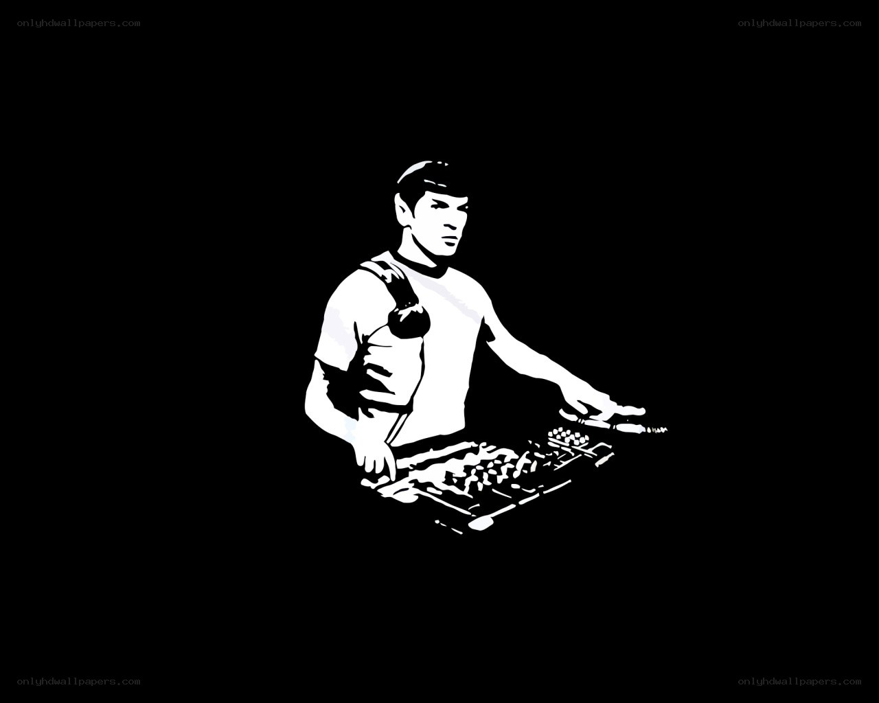 Spock DJ at turntables