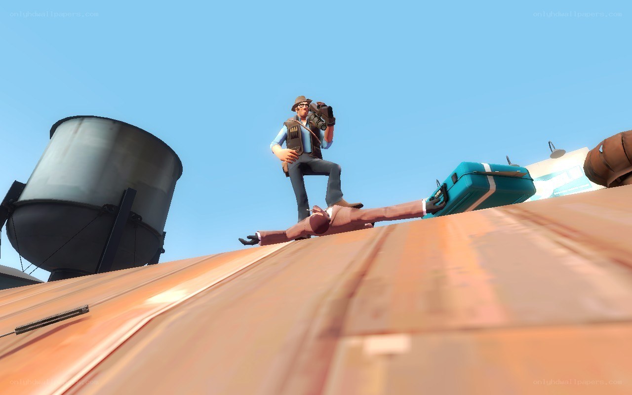 Spy on a rooftop