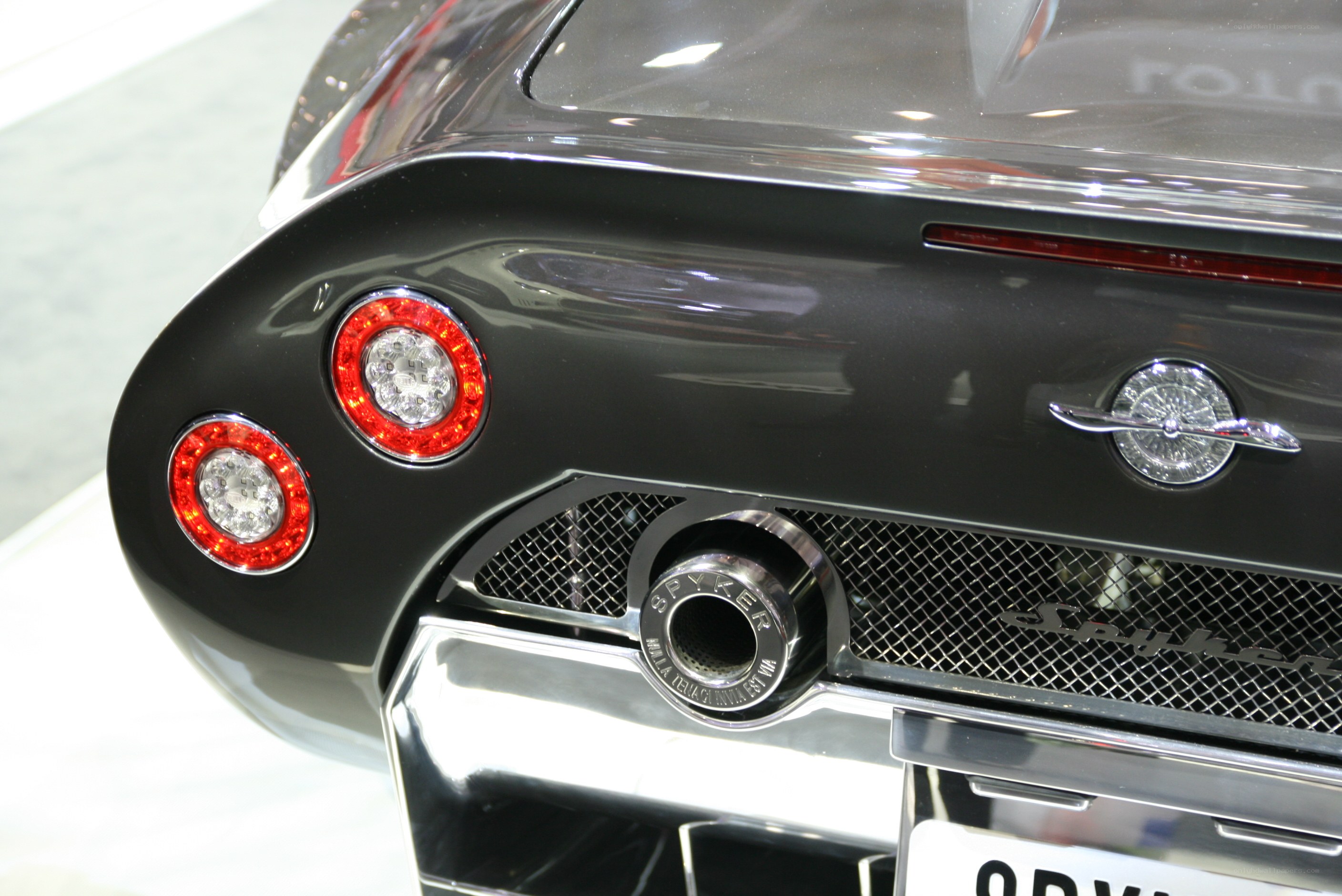 Spyker car rear view