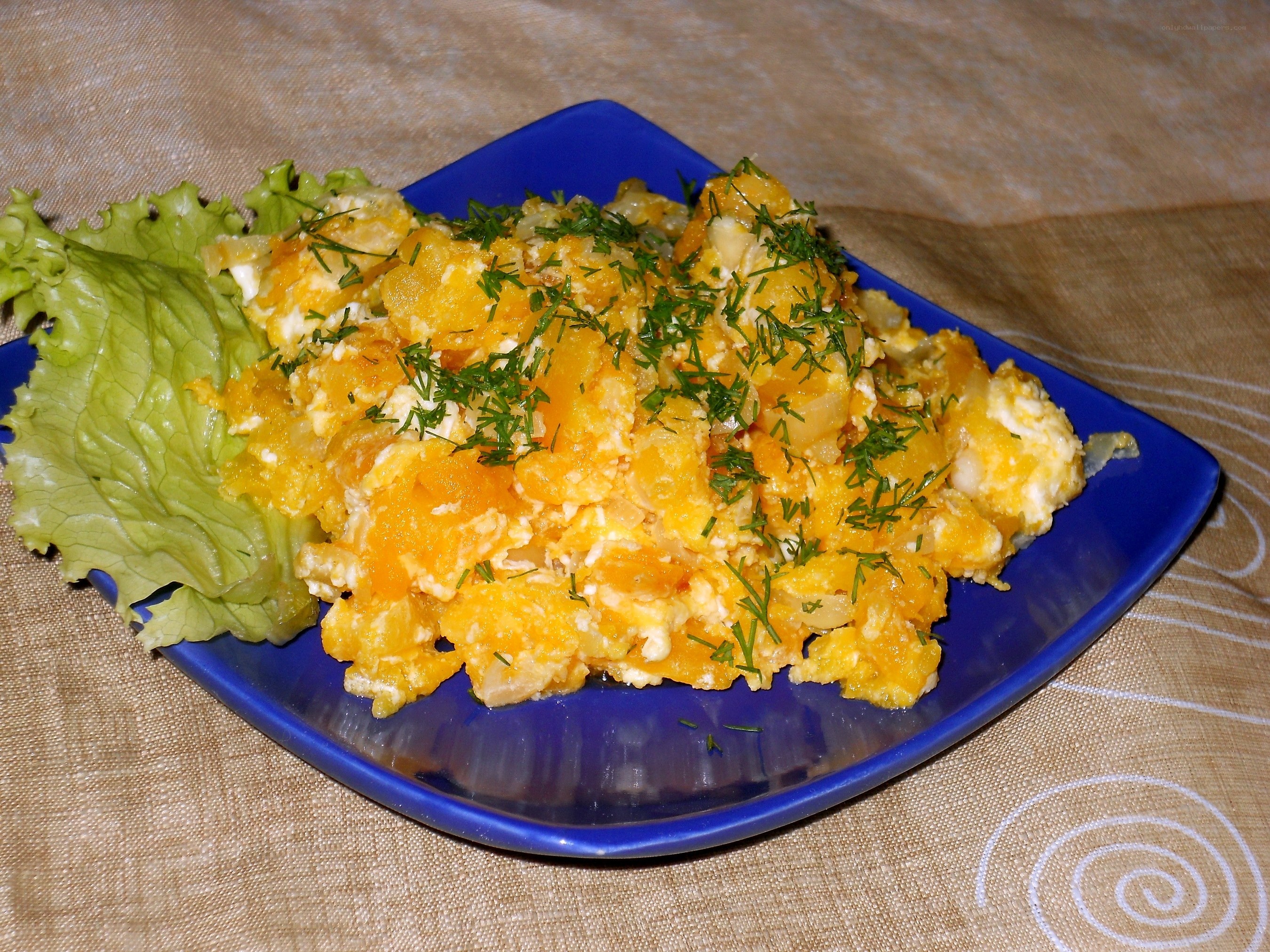 squash and cheese salad