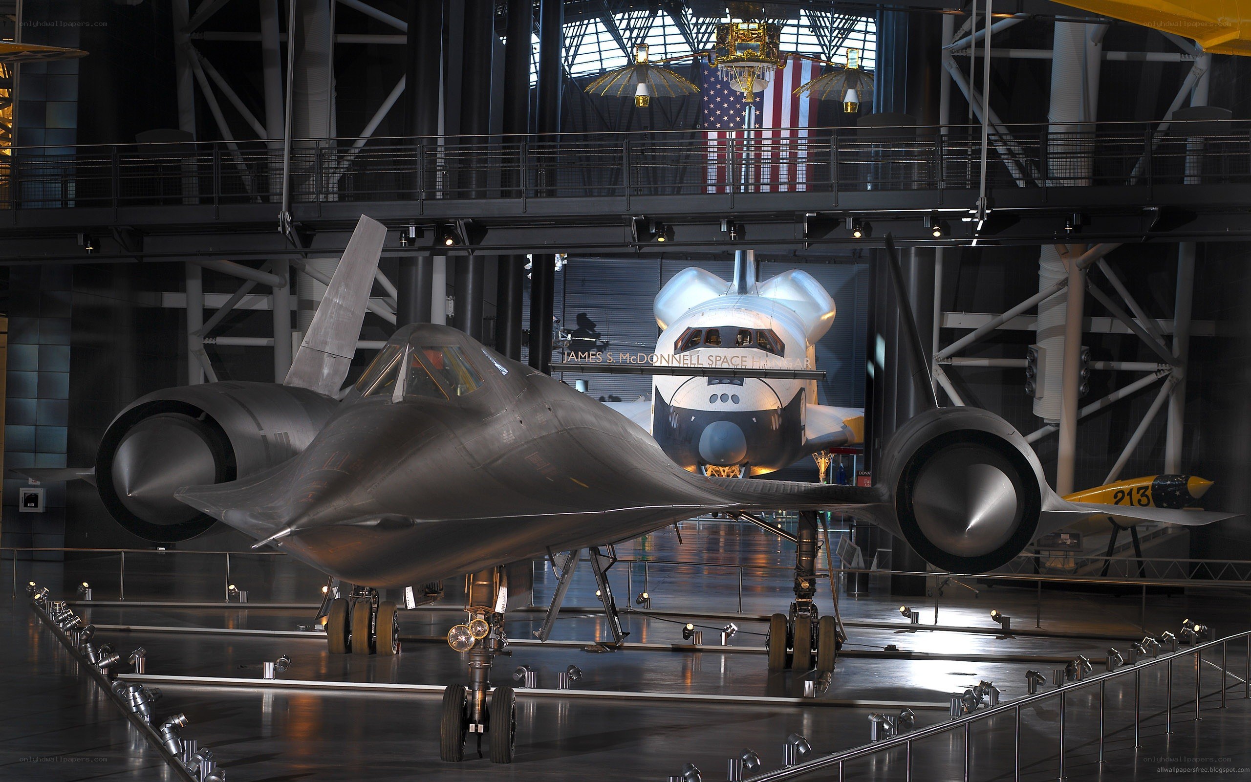 SR-71 Blackbird and Space Shuttle