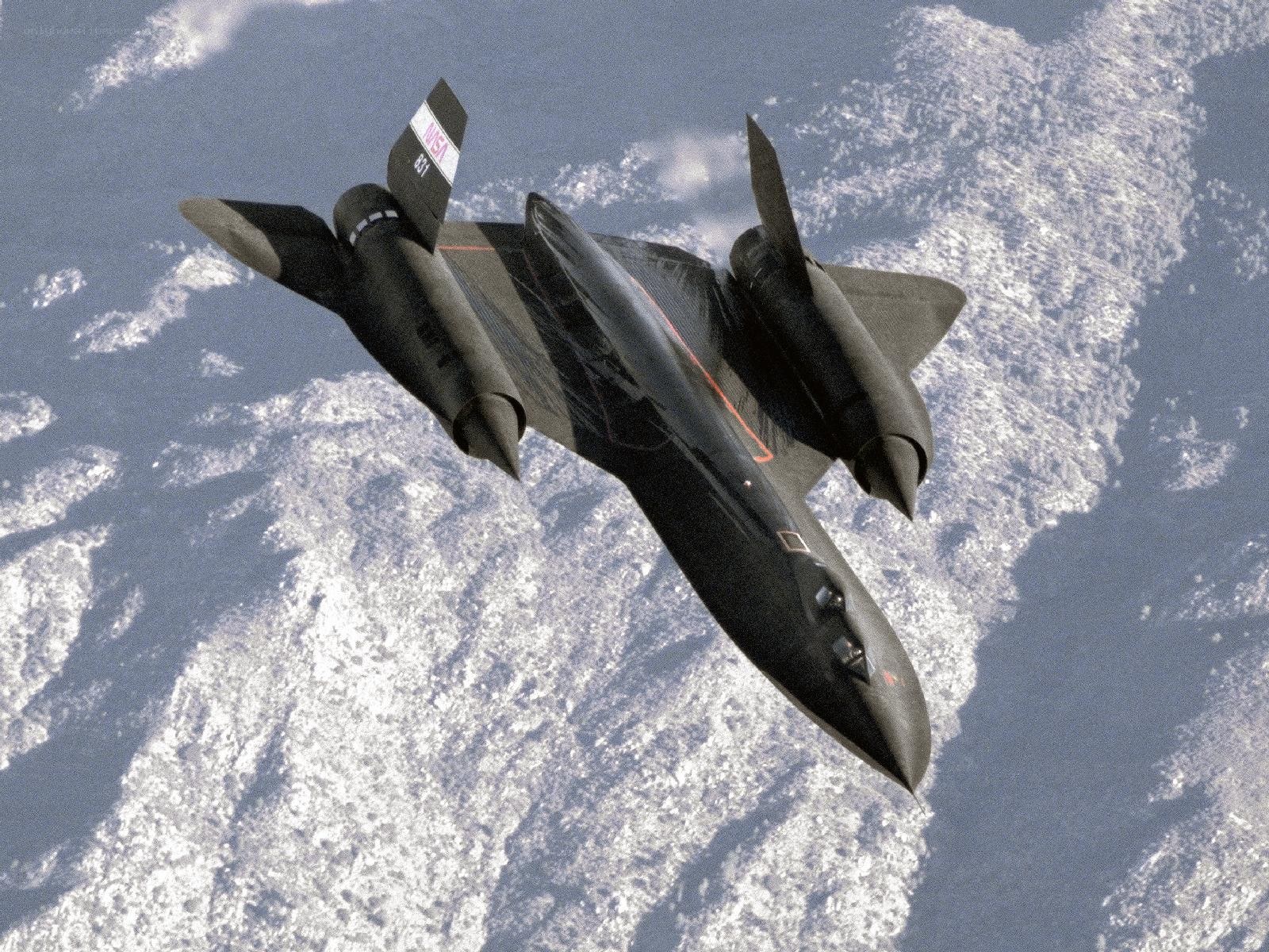 SR-71 Blackbird in flight