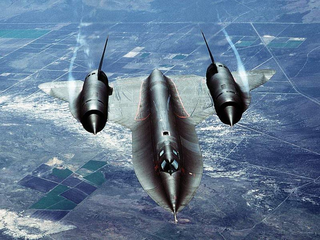 SR-71 Blackbird in flight