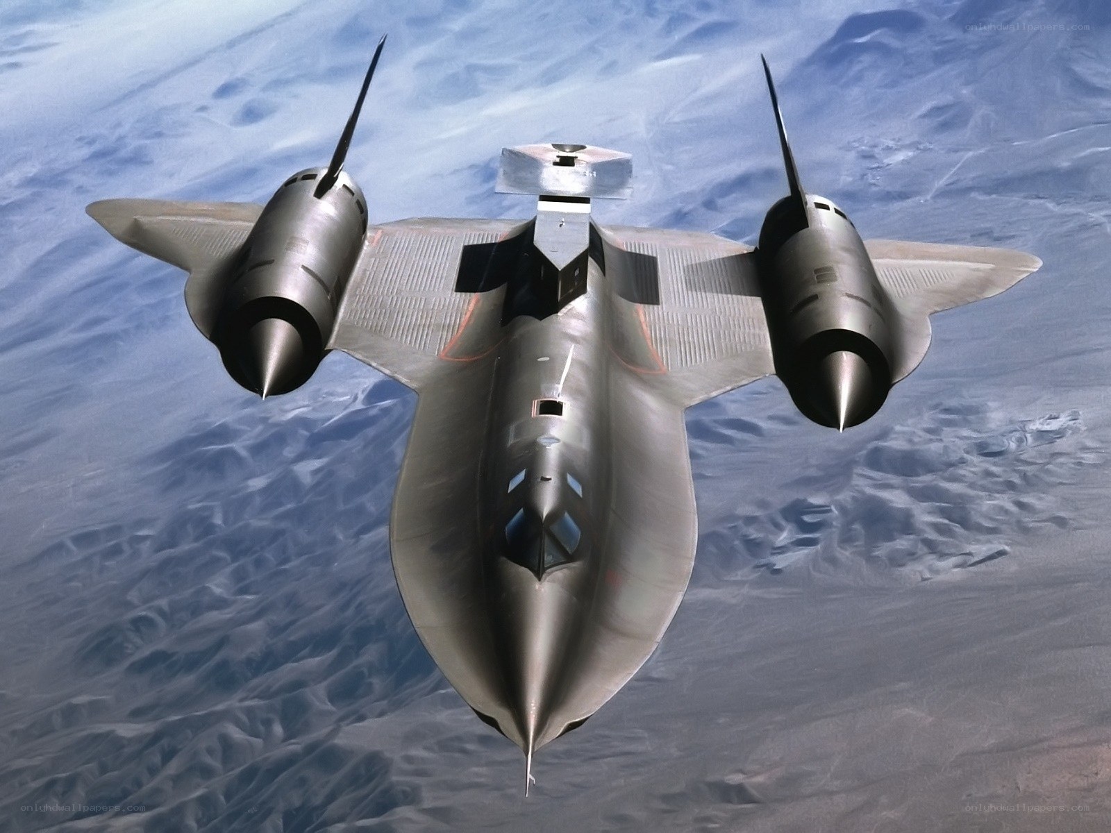 SR-71 Blackbird in flight
