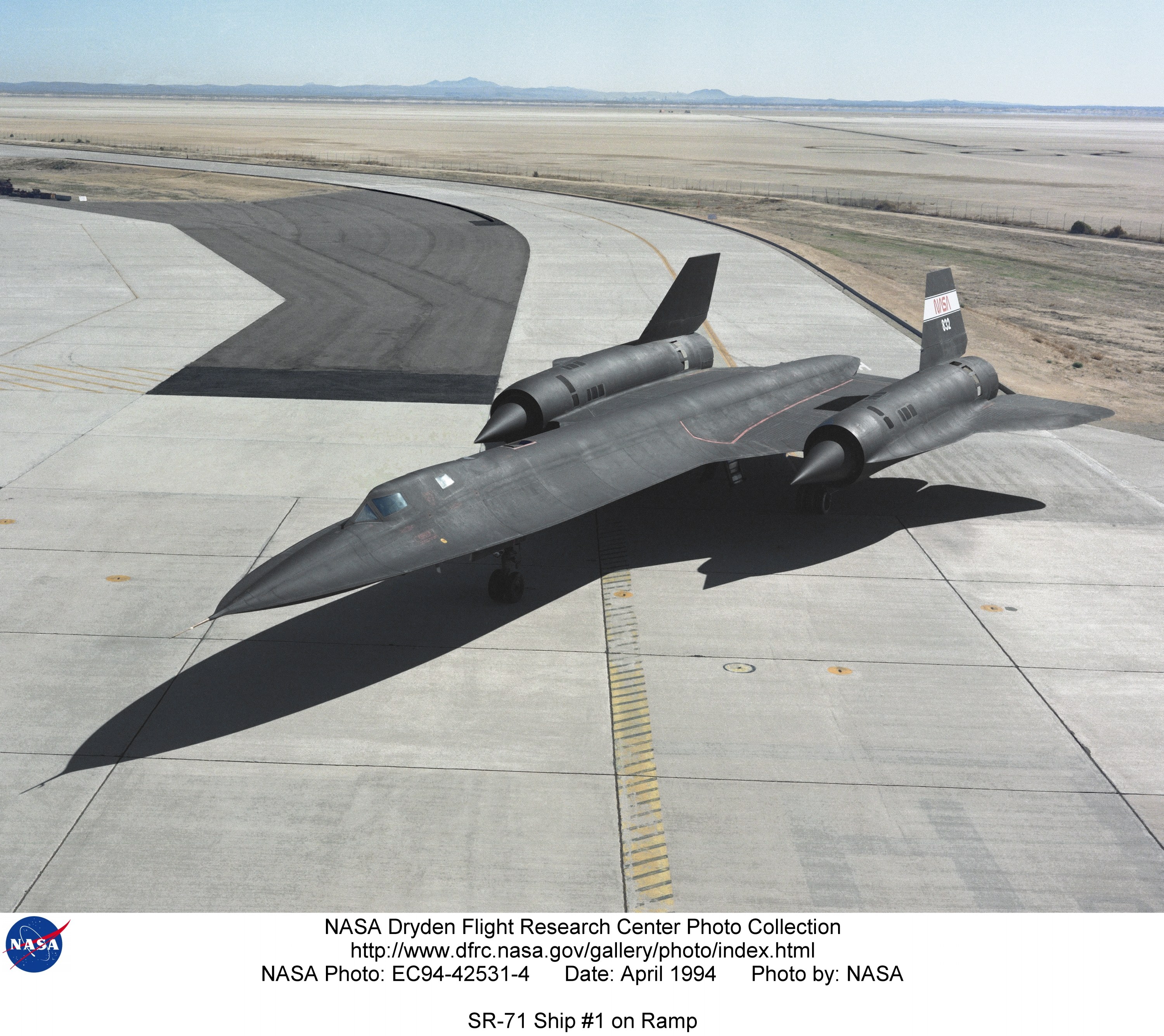 SR-71 on runway