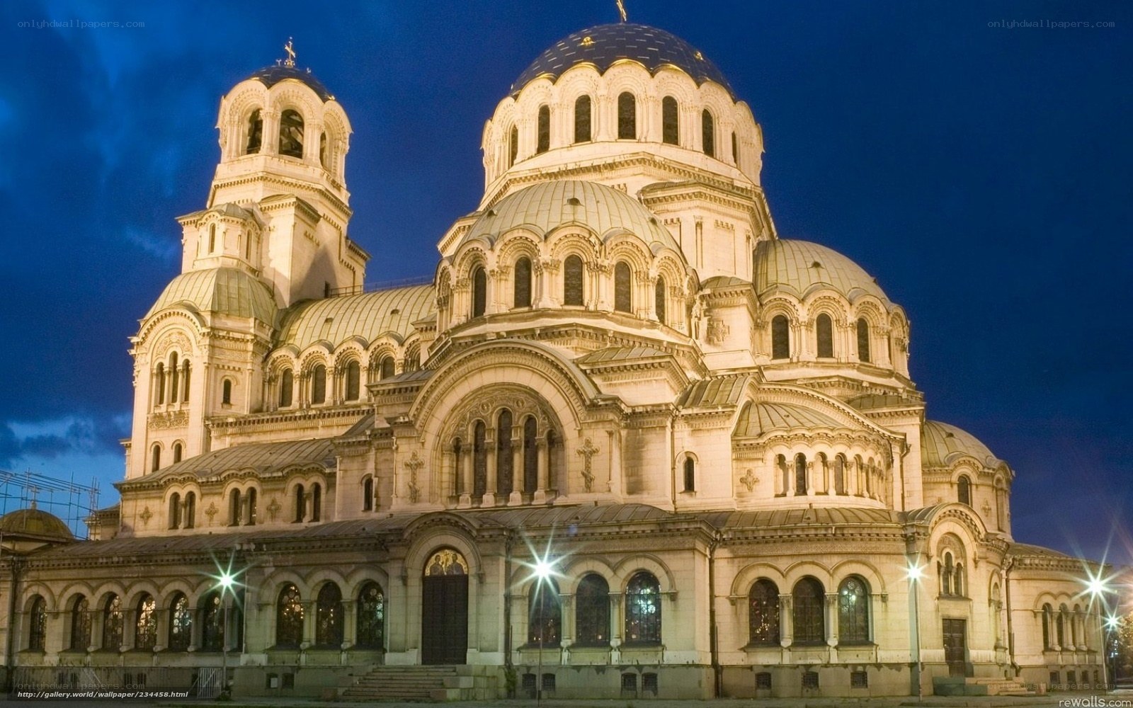St. Alexander Nevsky Cathedral at night