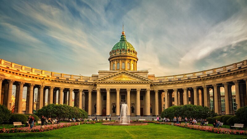 St Isaac's Cathedral — Green, Dramatic