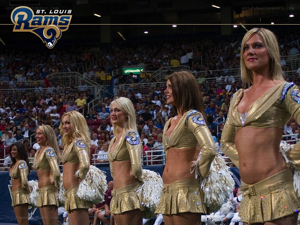 St. Louis Rams cheerleaders performing