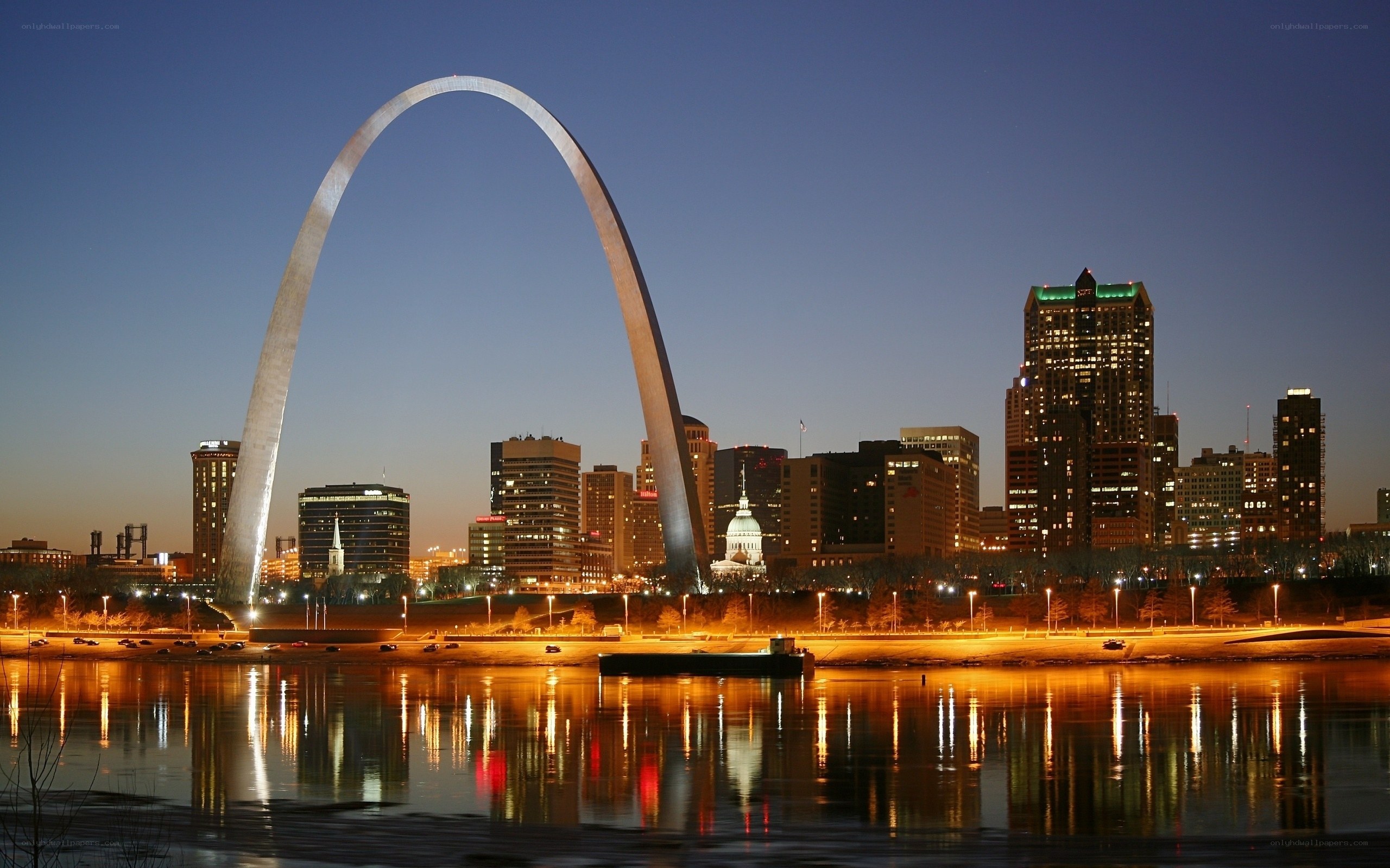 St. Louis skyline at dusk