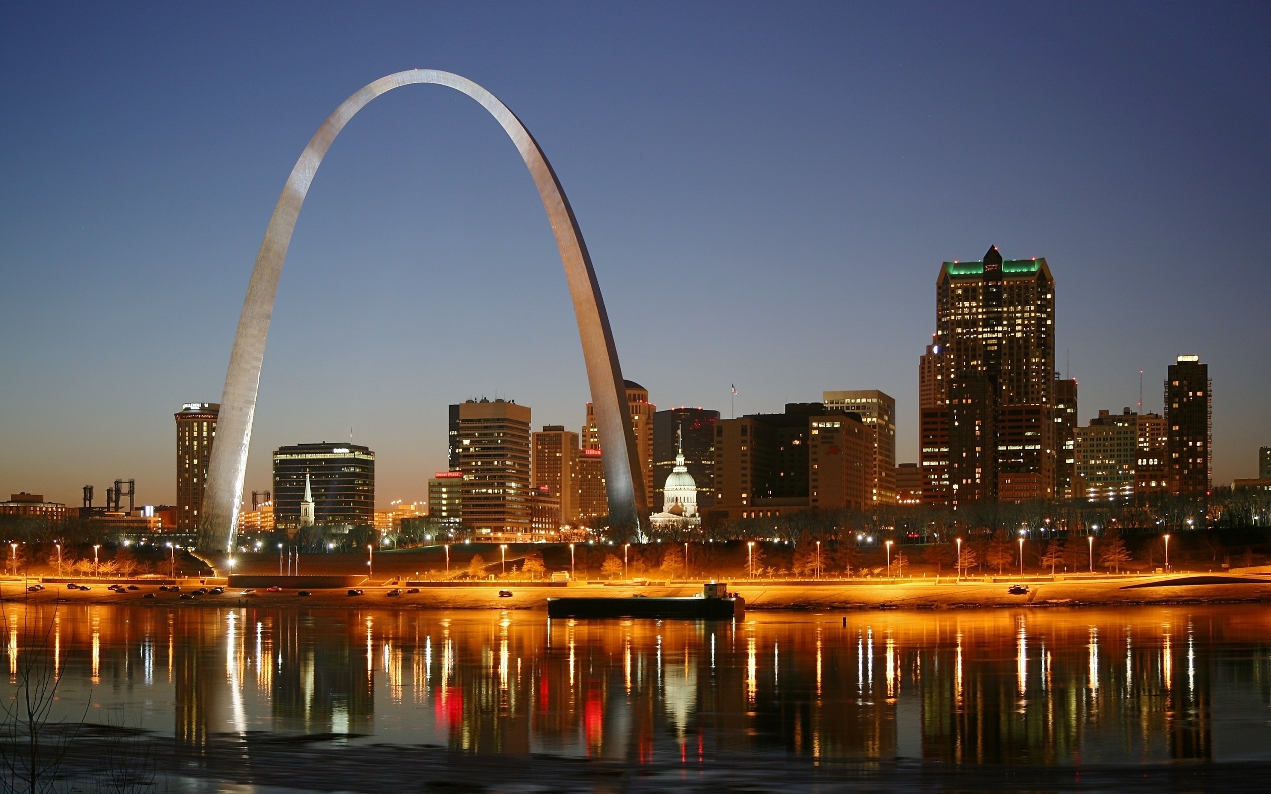 St. Louis skyline at dusk
