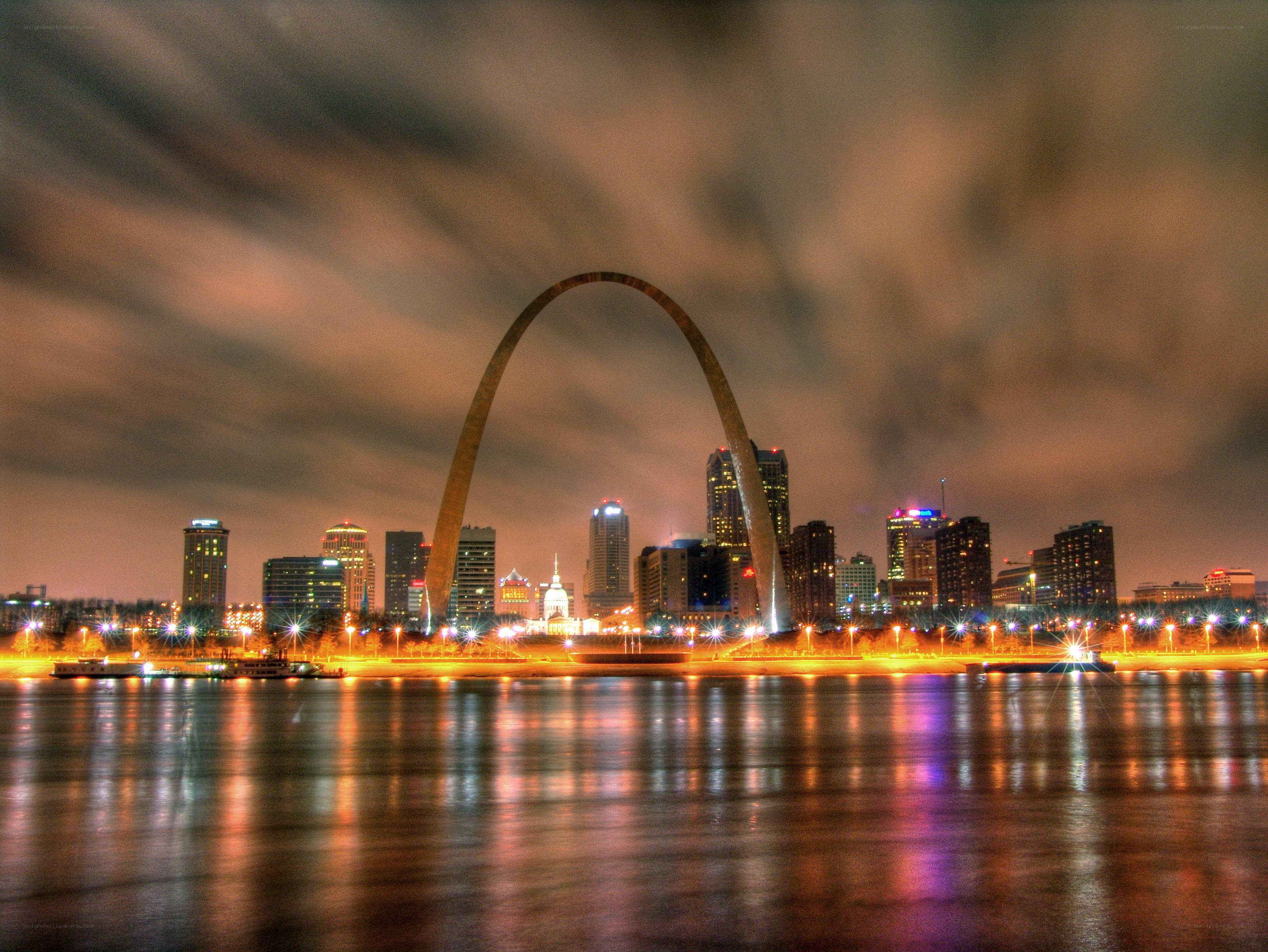 St. Louis skyline at night