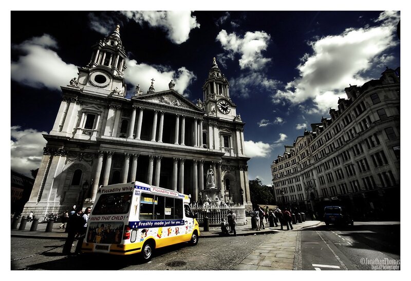 St Paul's Cathedral and ice cream van