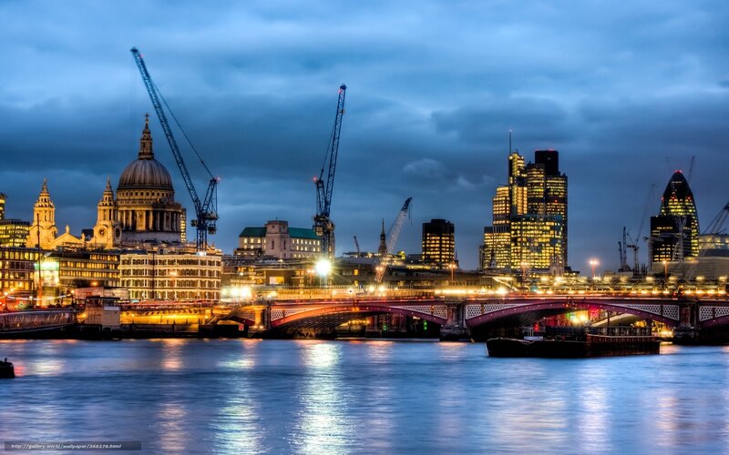 St Paul's Cathedral at Dusk — Blue