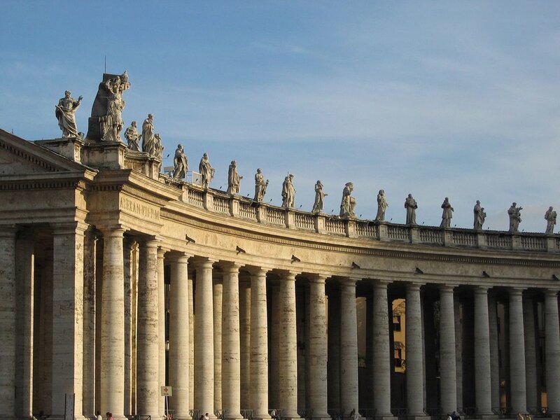 St Peter's Basilica colonnade