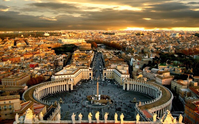 St Peter's Square at sunset