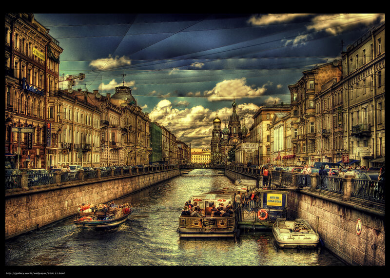 St Petersburg canal scene