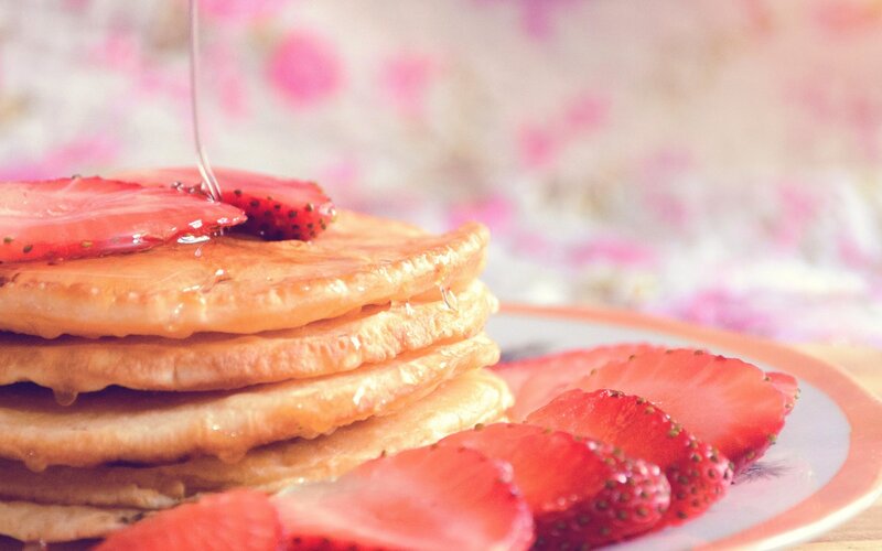 Stack of Pancakes with Strawberries — Red