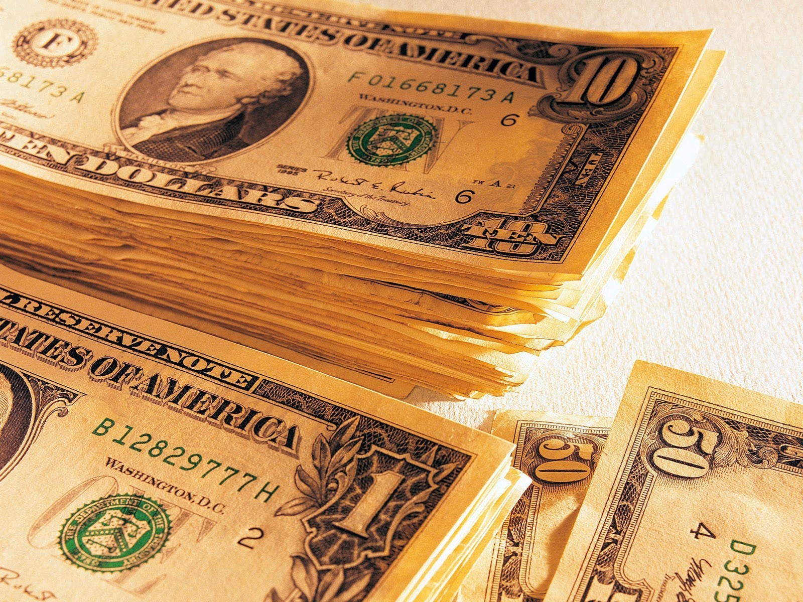 stack of us currency bills