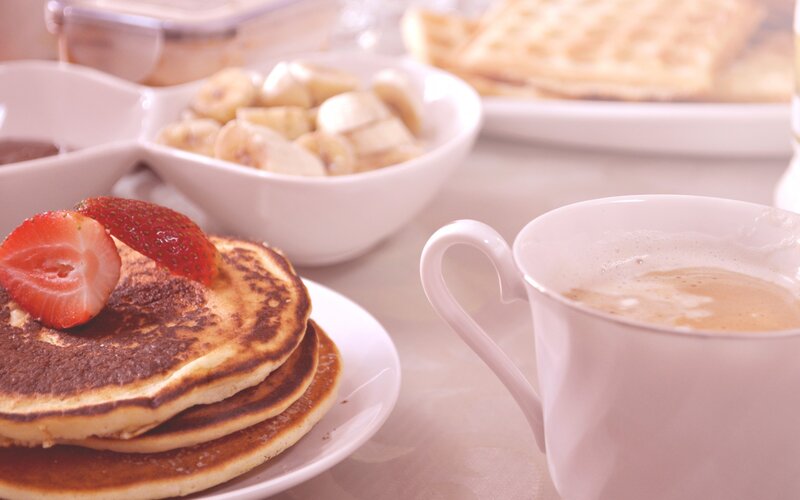 Stacked Pancakes with Fruit — White