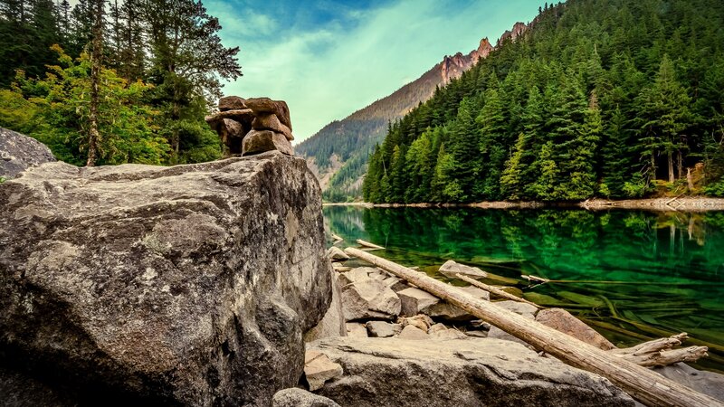 Stacked Rocks by Lake — Green