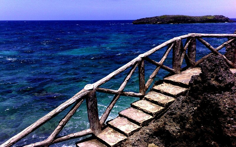 Stairway to the sea