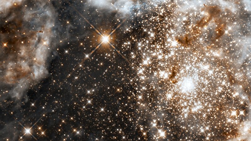 Star cluster in cosmic nebula
