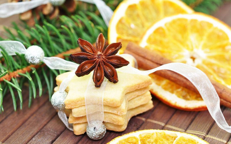 Star-shaped Cookies — Brown