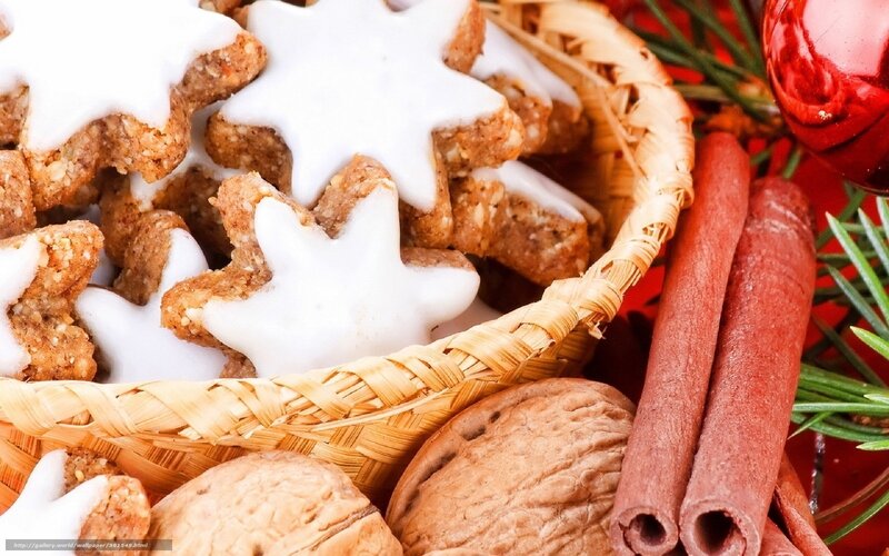 Star-shaped Cookies in Basket