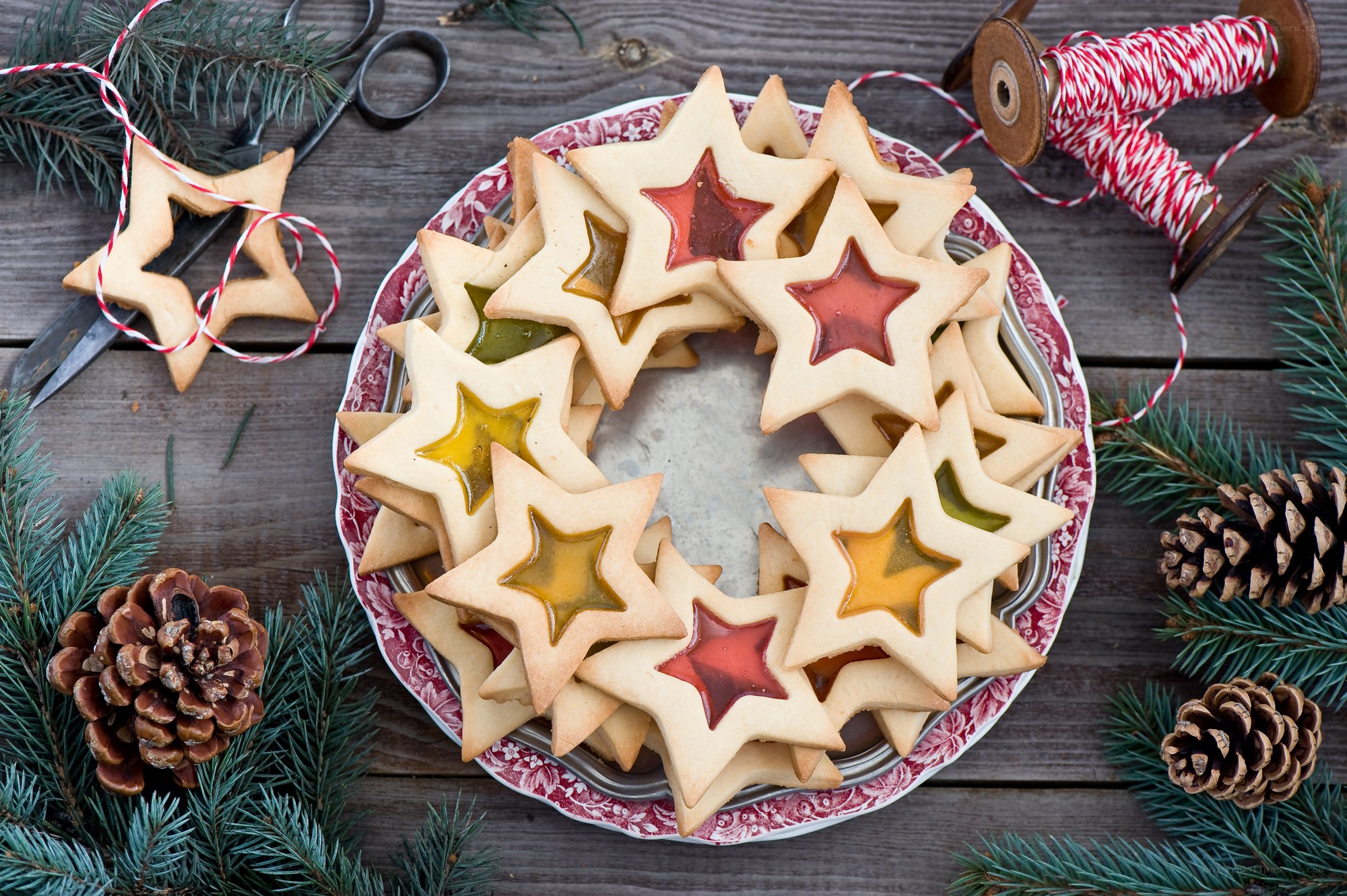 star-shaped cookies on plate