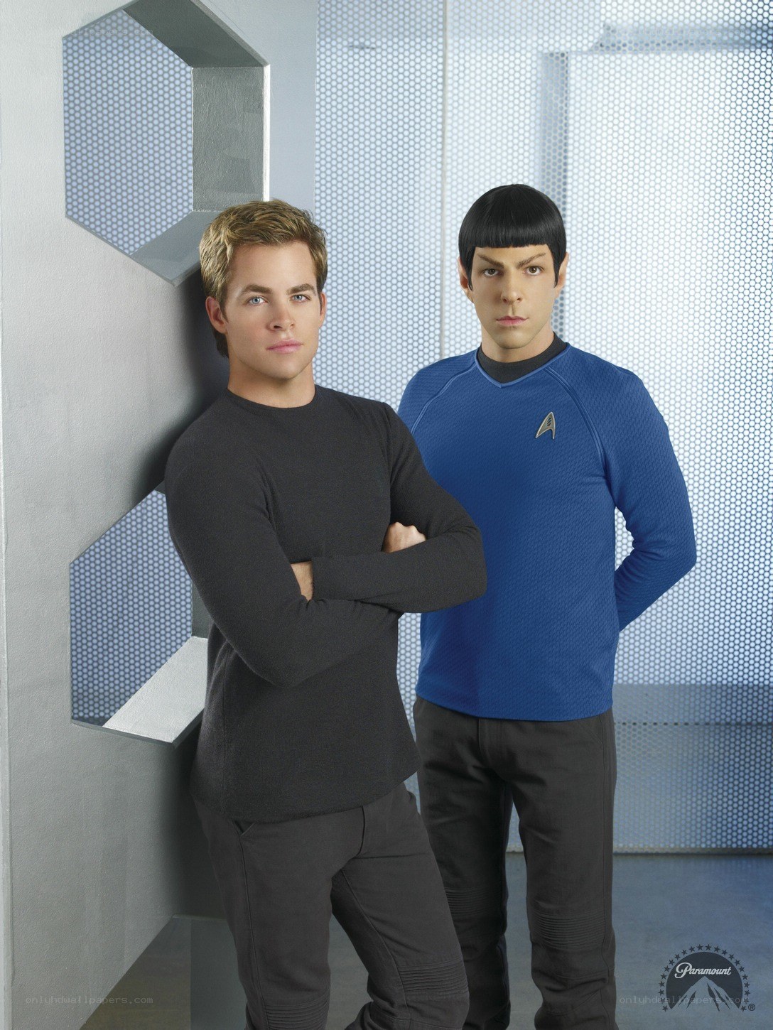 Star Trek cast photo