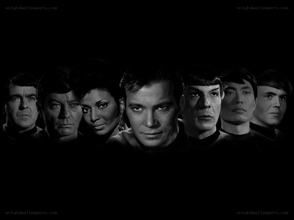 Star Trek cast portrait