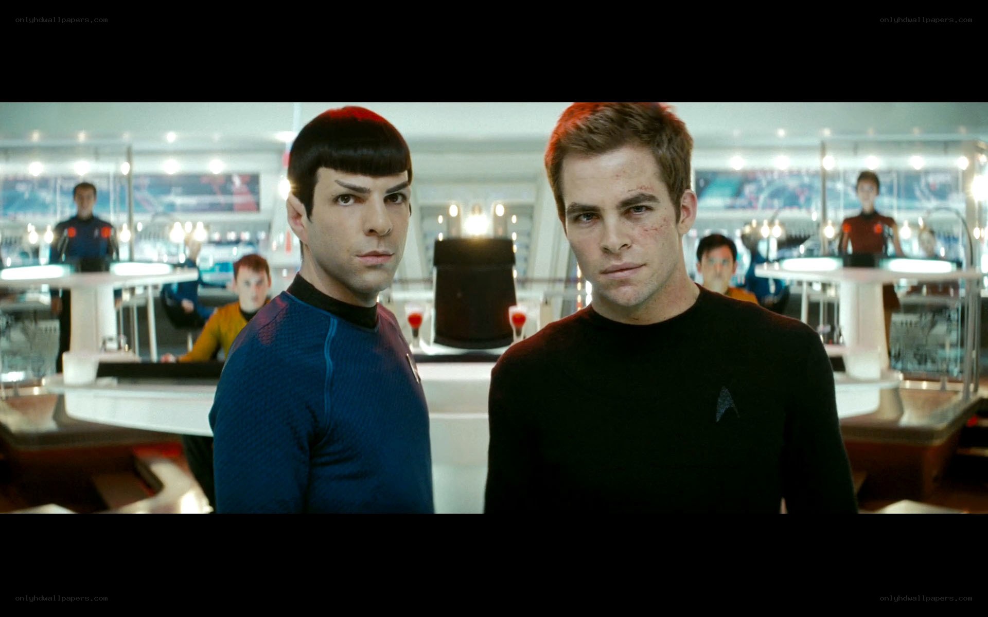 Star Trek crew in a bar