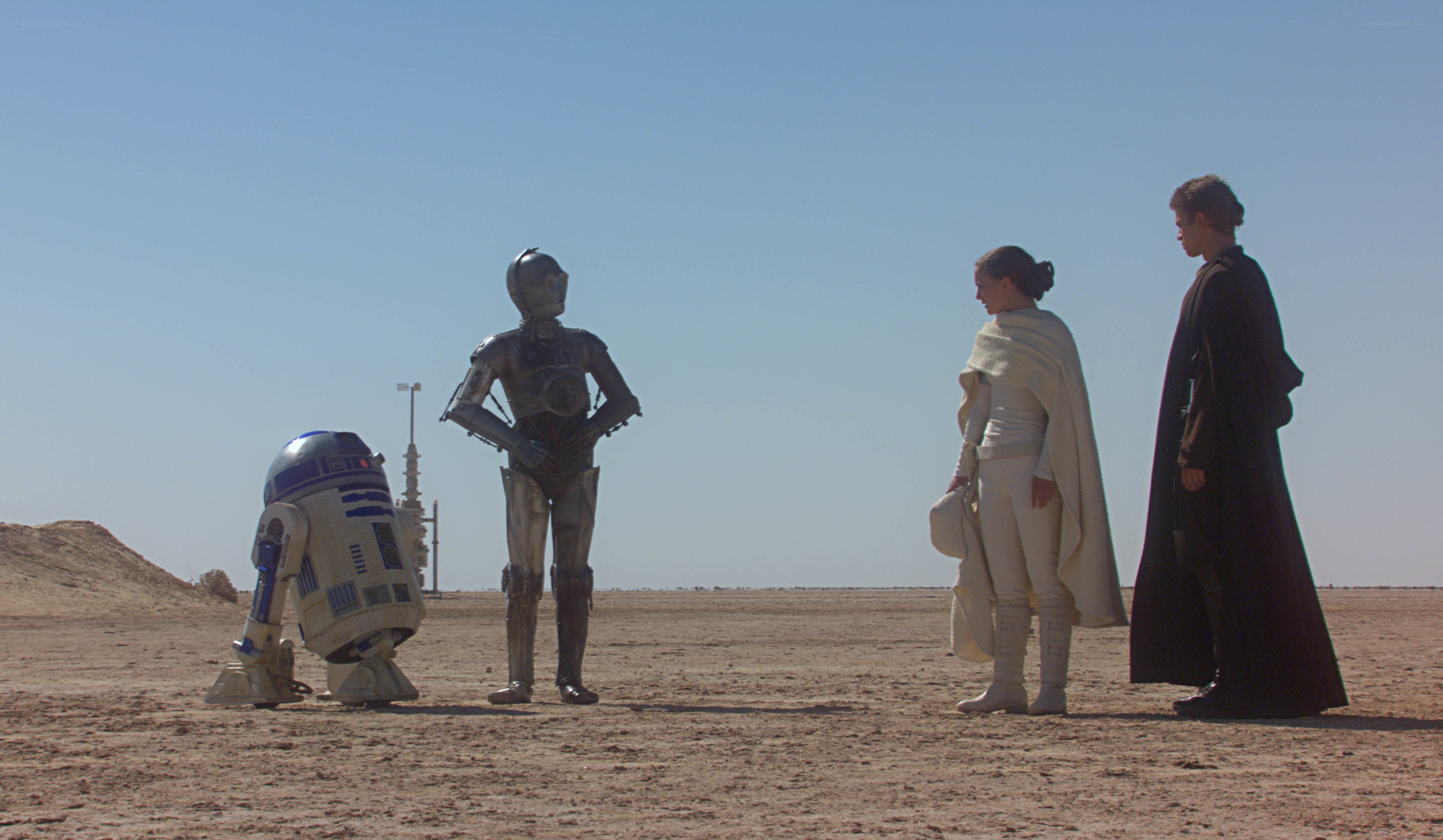 Star Wars characters in desert