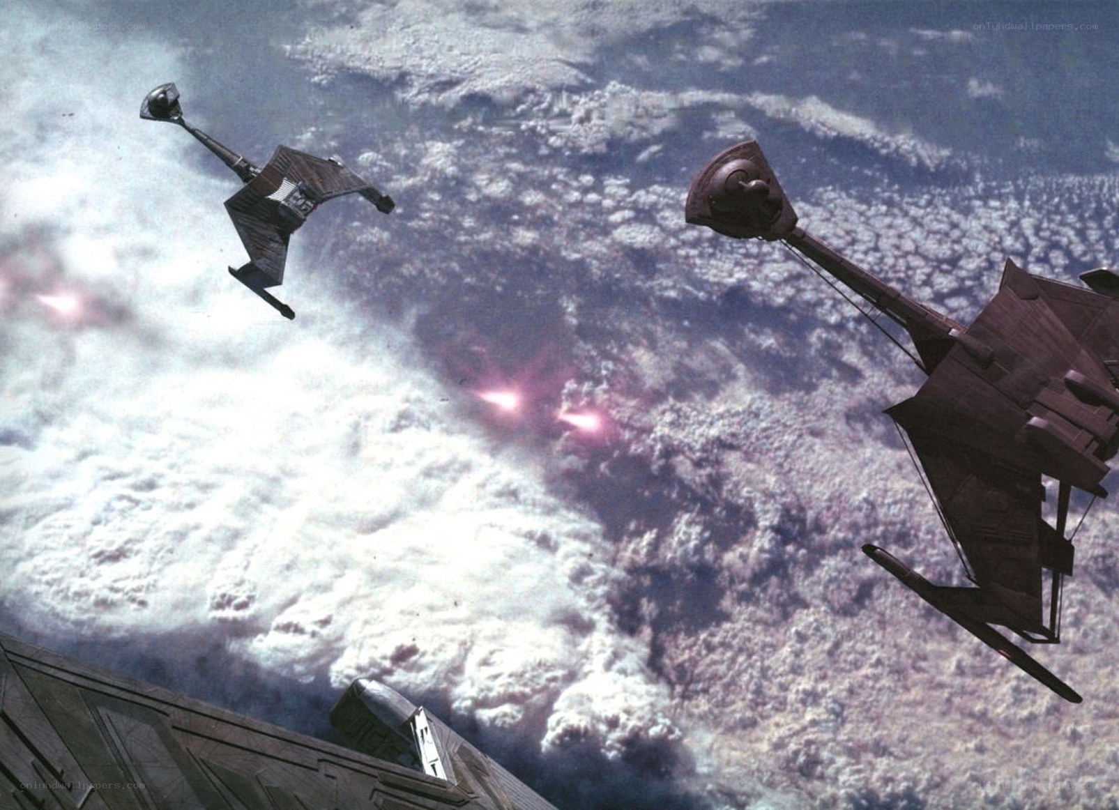 Star Wars dogfight over a planet