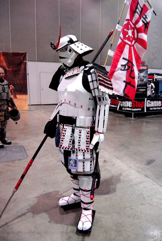Star Wars samurai cosplayer