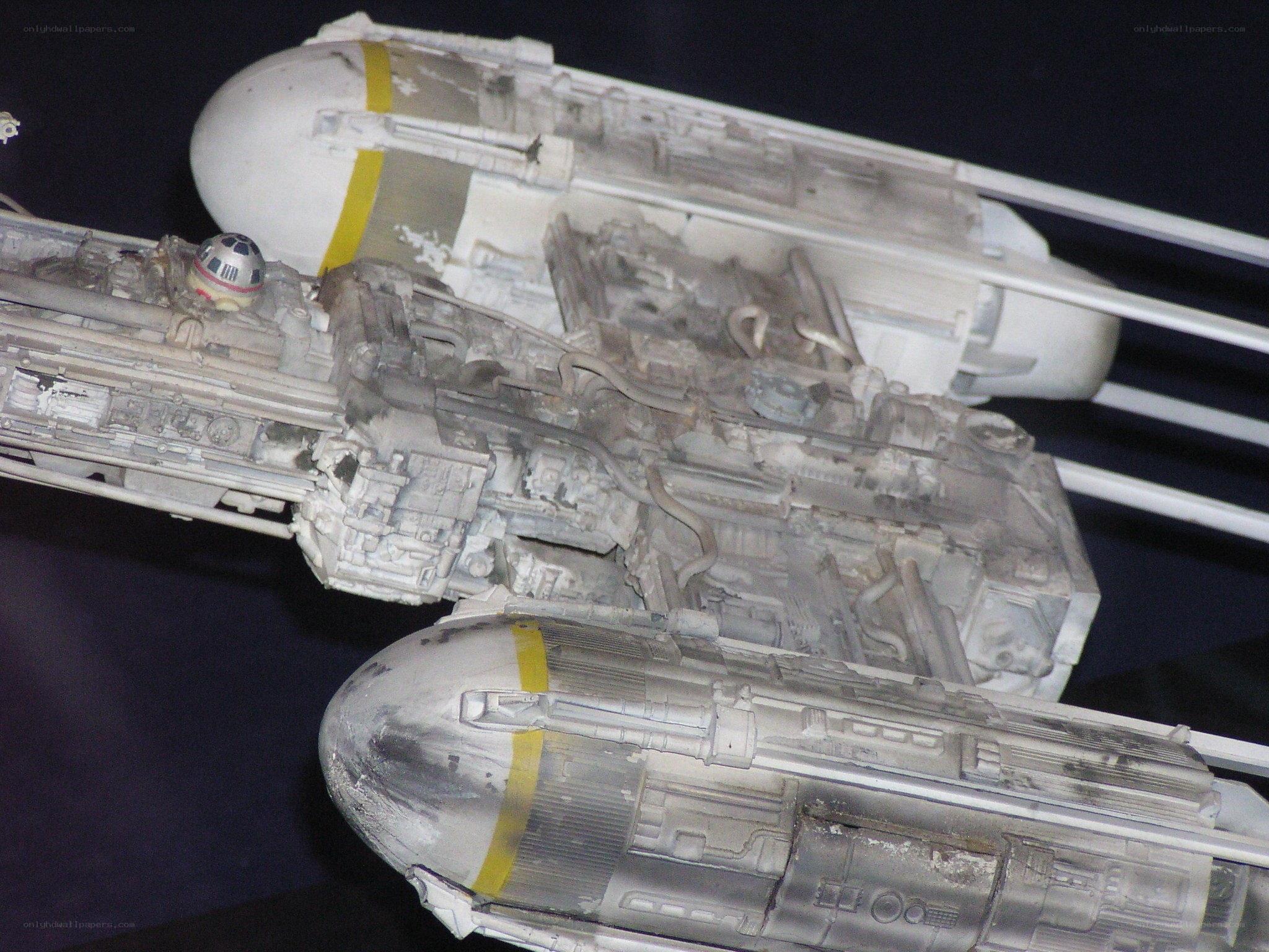 Star Wars X-wing model