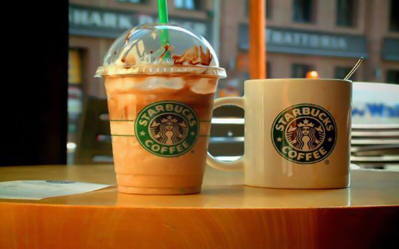 Starbucks drinks on a table