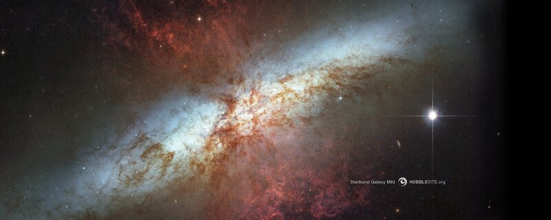 Starburst Galaxy M82