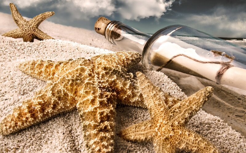 starfish and message in a bottle